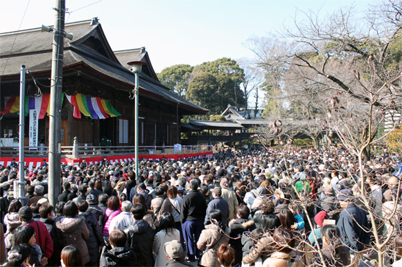 中山法華経寺の節分・豆まき