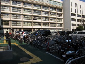 市川市役所